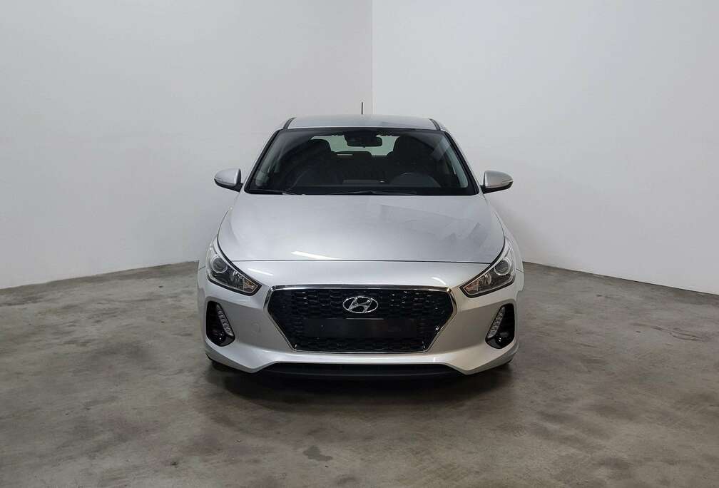 Hyundai 1.4 T-GDI DCT Style * CAMERA * ALU *