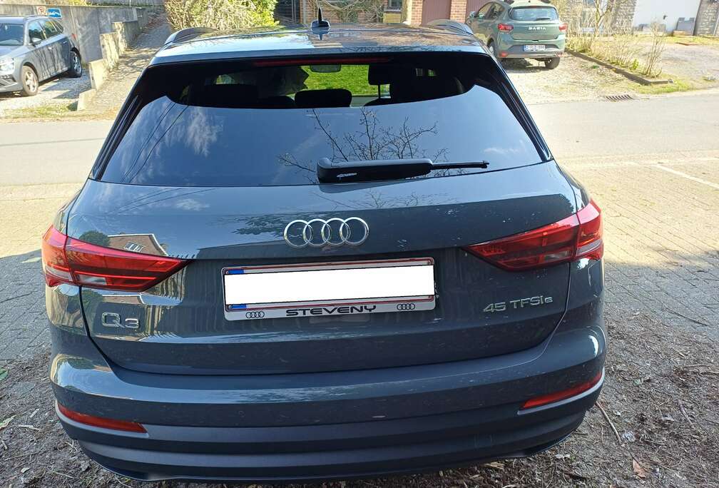 Audi Q3 Sportback PHEV 45 TFSIe Attraction S tronic (180 kW)