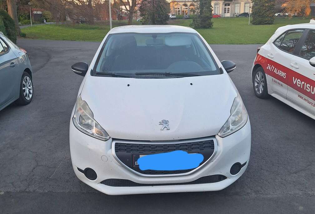 Peugeot 208 1.2i Access
