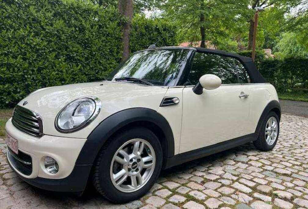 MINI Mini Cabriolet 1.6i Cooper