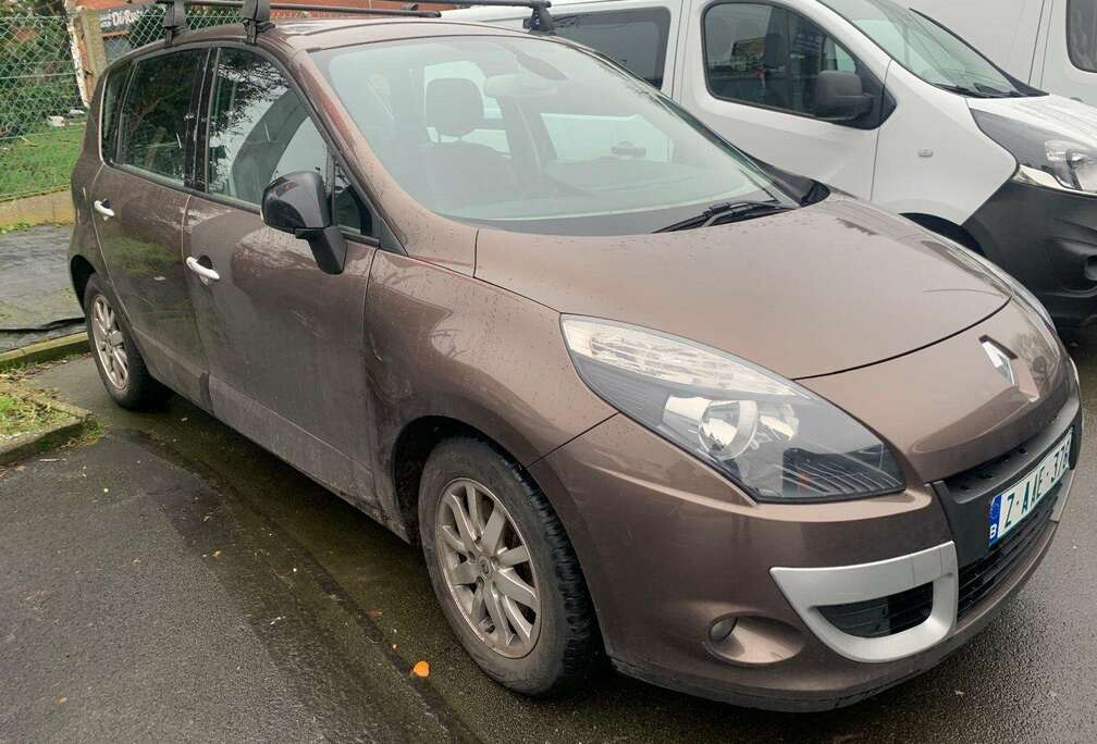 Renault Scenic 1.5 dCi Bose Edition FAP EDC