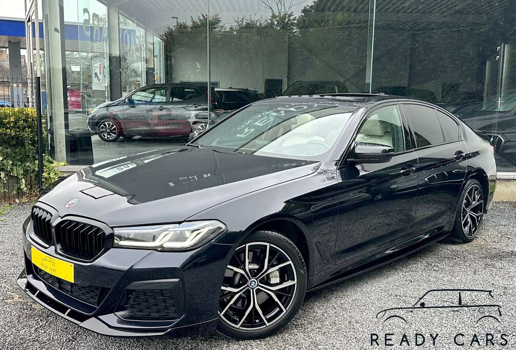 BMW *FULL OPTION*PANO*PACK M *CARBONSCHWARZ CUIR BLANC*CAM 360*CARNET FULL BMW*GARANTIE