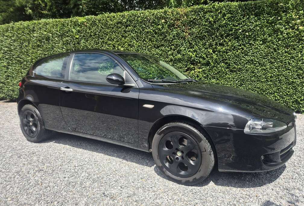 Alfa Romeo 1.6i TS Progression