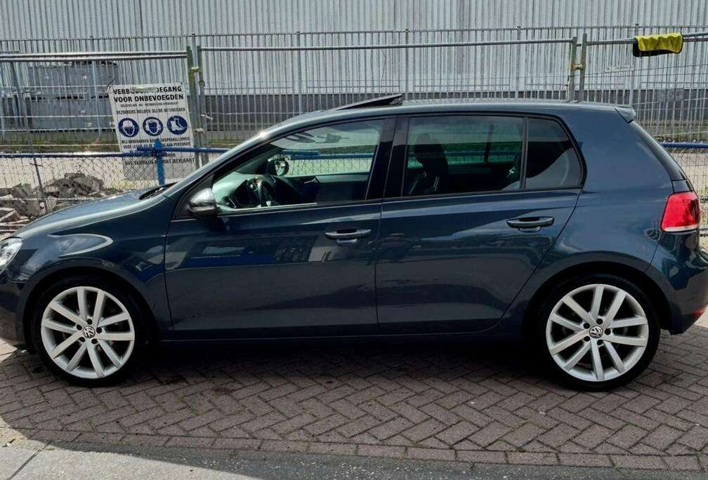 Volkswagen Golf 1.4 TSI DSG Highline