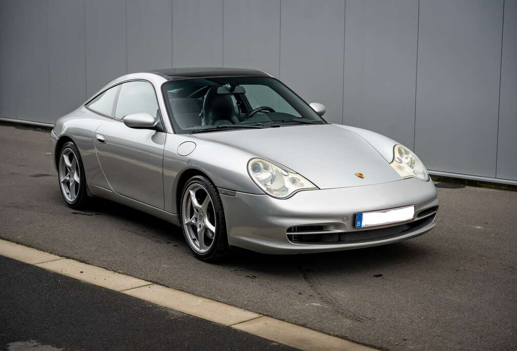 Porsche Manuele targa met minder dan 30K kms na motorrevisie