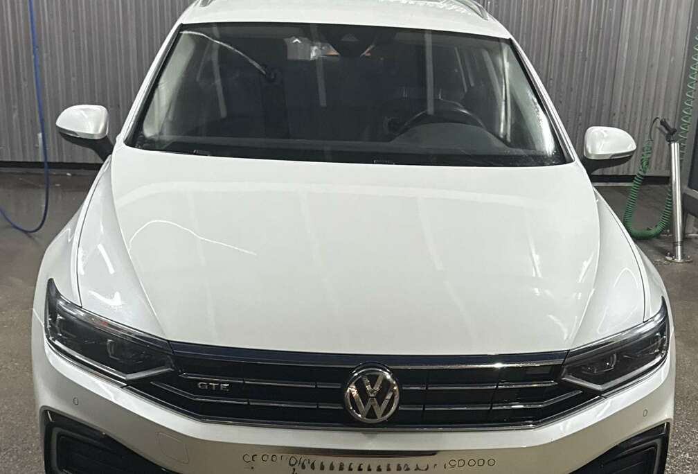 Volkswagen GTE 1.4 / 219 Pk
