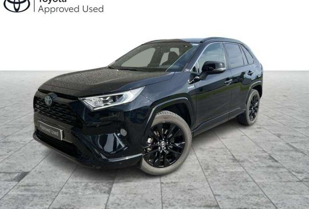 Toyota 2.5 Hybrid AWD Black Edition + Trekhaak