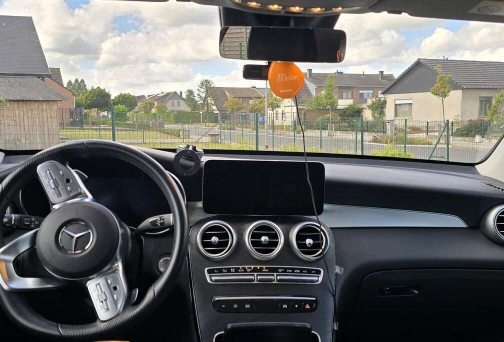 Mercedes-Benz d 4Matic 9G-TRONIC
