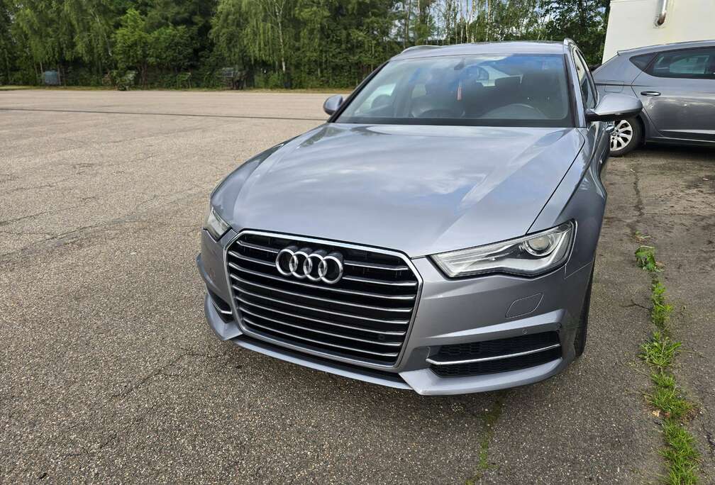 Audi A6 Avant 2.0 TDi ultra S tronic