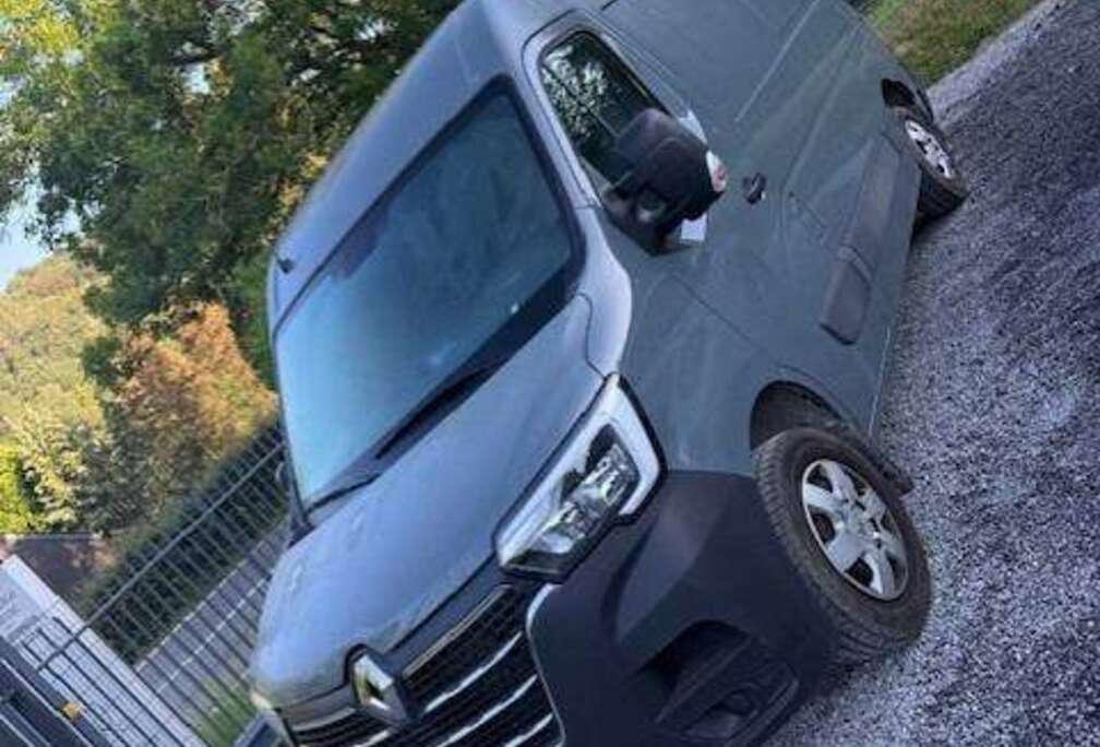 Renault FG Grand Confort FWD L2H2 dCi 135 6E 3.5T