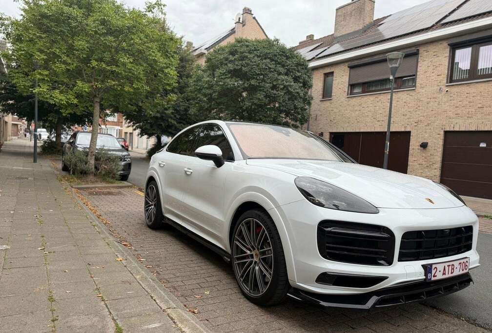 Porsche 3.0i V6 PHEV S Platinum Edition Tiptronic (306 kW)