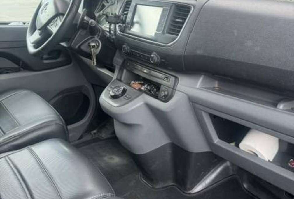 Opel 2.5 CDTi L1H1 Hayon/Arklep
