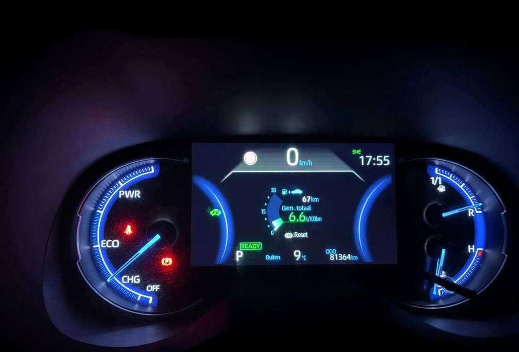 Toyota 2.5 4x4 Hybrid Comfort