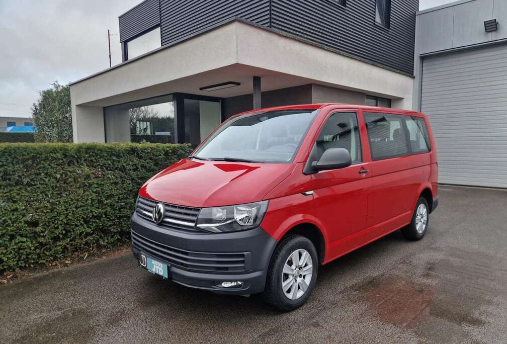 Volkswagen Minibus 9-zit 150Pk Airco, trekhaak *garantie*