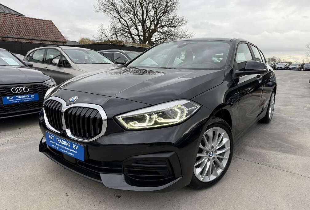 BMW iA AUTOMAAT NAVI FULL LED OPENDAK CARPLAY PDC ALU