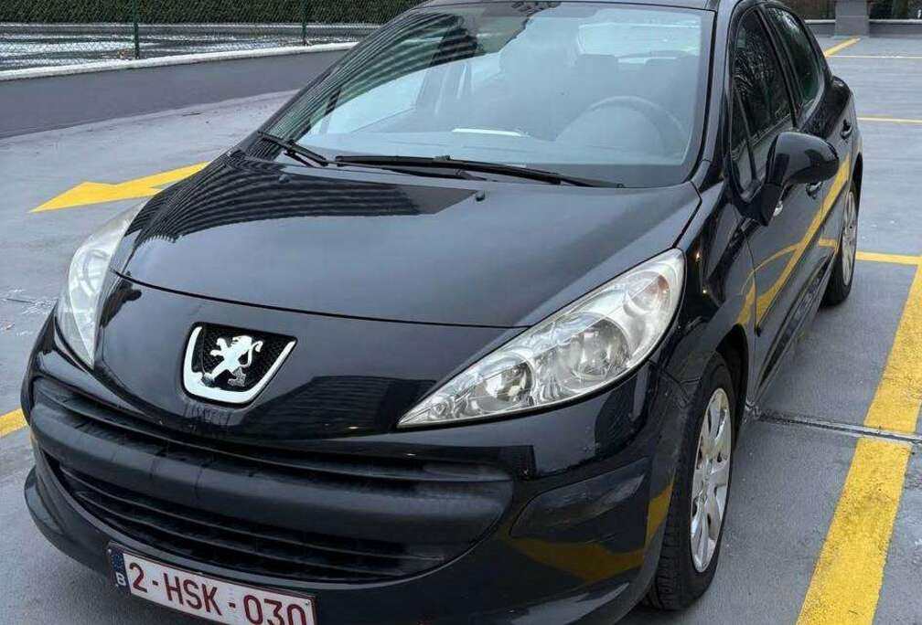 Peugeot 207 1.4i