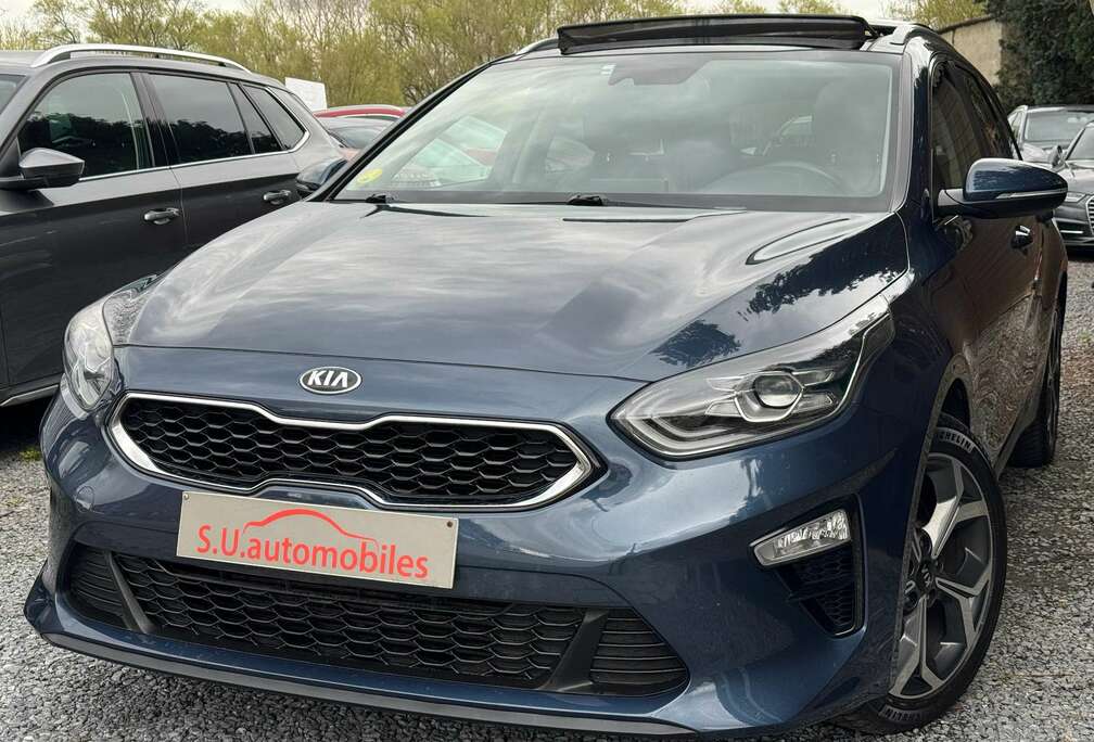 Kia 1.6 CRDi Toit Pano./Navi/Caméra/Xénon/Clim/GARANTIE 12 mois