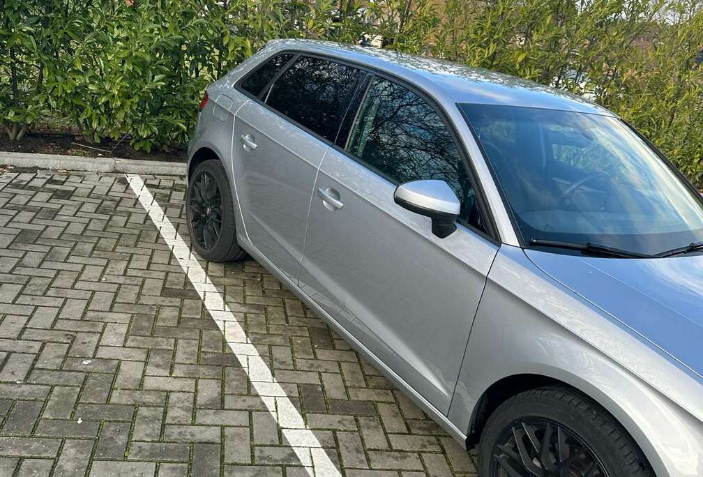 Audi Sportback 30 TFSI Design (EU6d-TEMP)