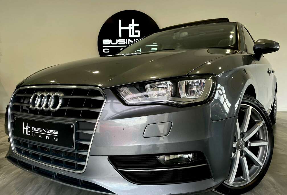 Audi 1.6 TDi/ TOIT OUVRANT/ GPS/ CUIR CHAUFFANT/ DÉTECTEURS ARRIÈRE