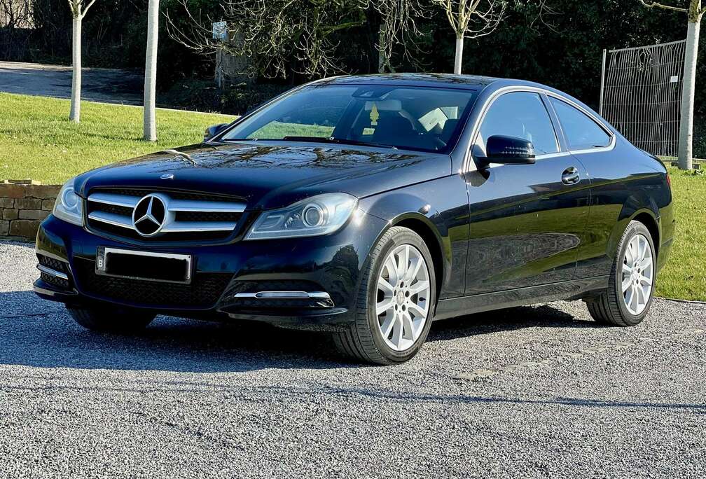 Mercedes-Benz Coupé En Parfait état