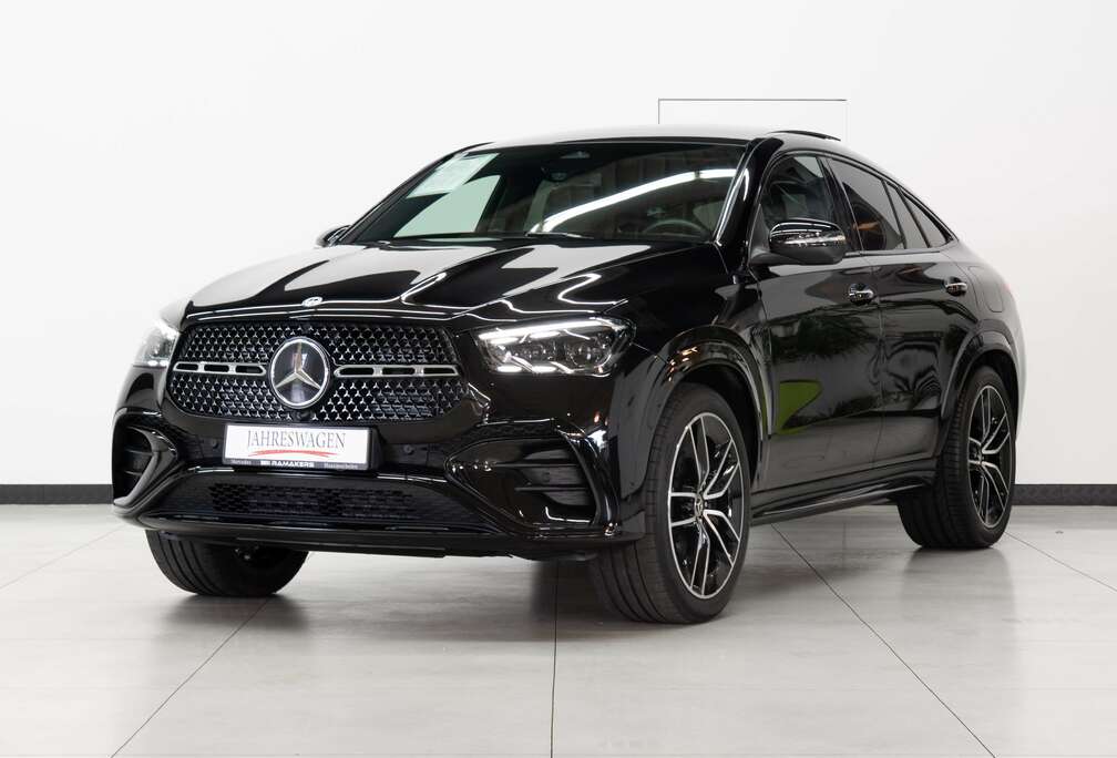 Mercedes-Benz de 4M Coupé AMG Night 22\