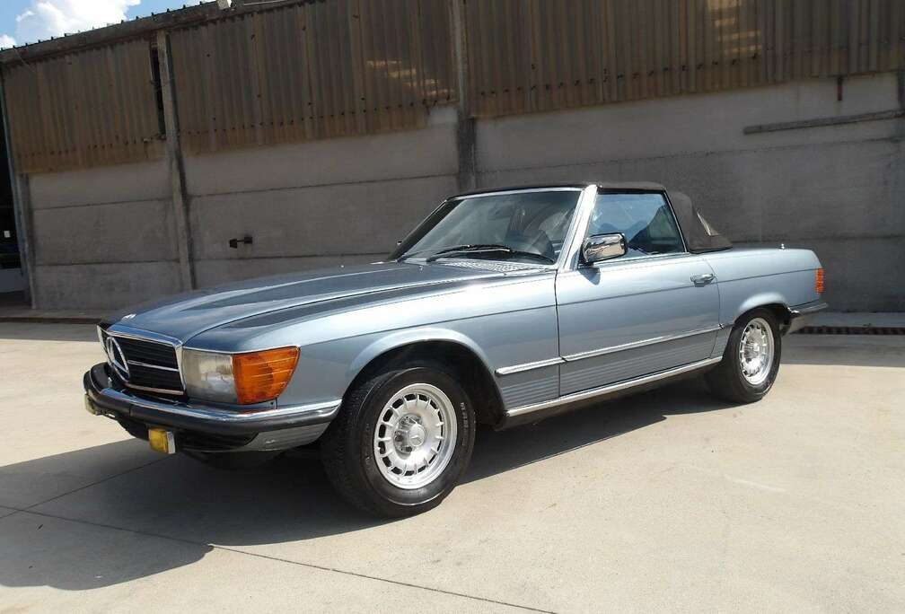 Mercedes-Benz R 107
