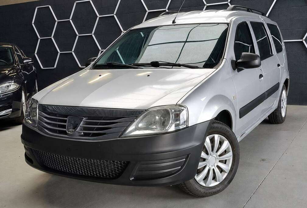 Dacia Logan MCV 1.5 dCi 7places.