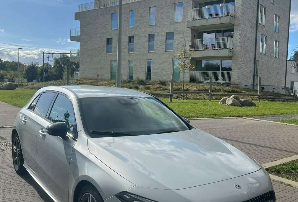 Mercedes-Benz AMG LINE