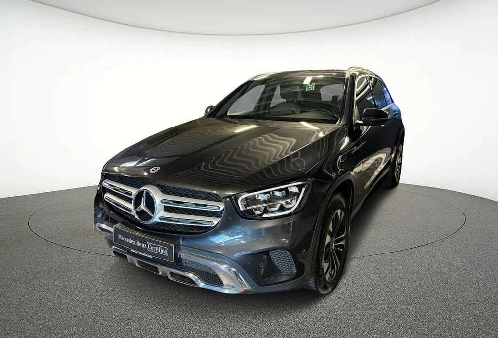 Mercedes-Benz e 4MATIC