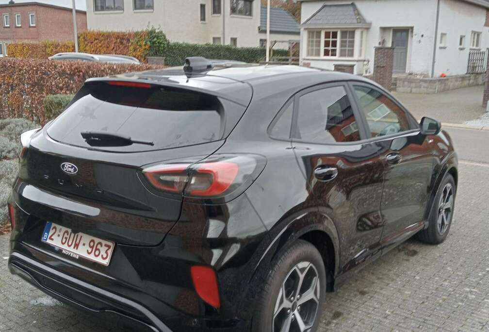 Ford 1.0 EcoBoost Hybrid Aut. ST-LINE