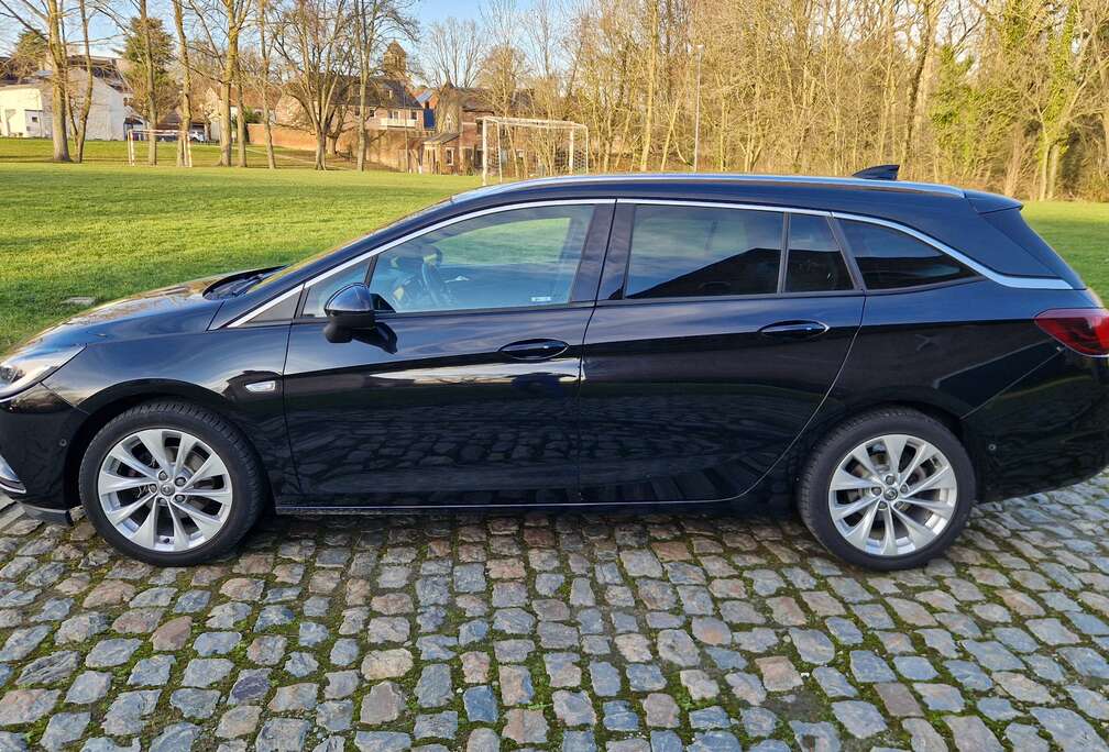 Opel Astra 1.6 CDTi ecoFLEX Cosmo Start