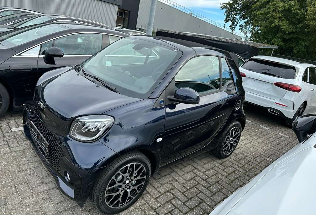 Smart cabrio EQ