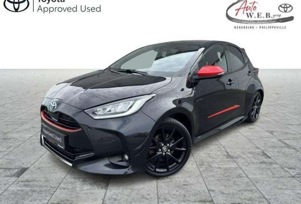 Toyota 1.5 Hybrid e-CVT Style + Hi tech Pack et Toit Pano