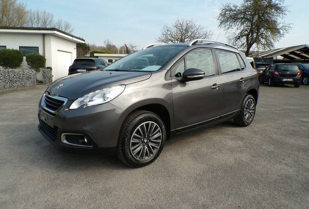 Peugeot 1.2i Airco/Navi/Garantie/77.000km