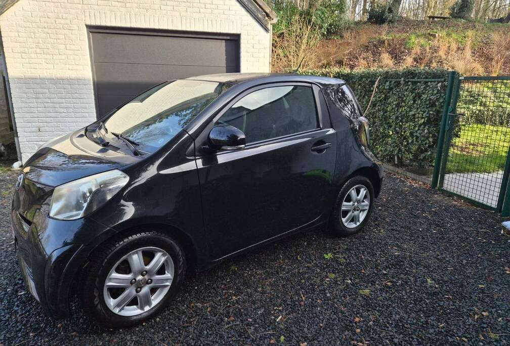 Toyota iQ 1.4 D-4D Luna DPF
