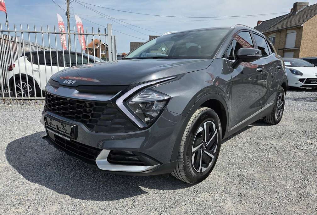 Kia HEV 1.6 T-GDiNAVCAMADAPCRUISCARPLAYHYBRIDDAB