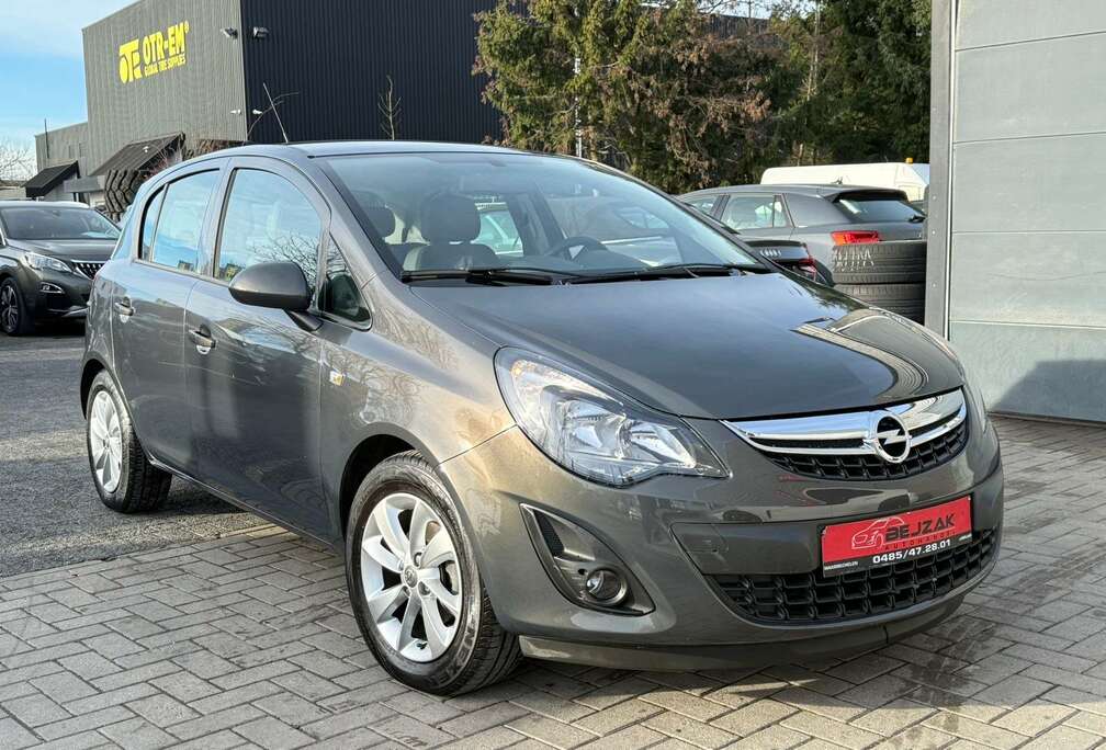 Opel Corsa  Enjoy 1.2i 1j Garantie 80.0000km