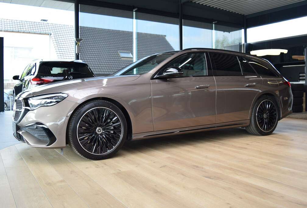 Mercedes-Benz E 300e Break AMG Pano Night 20\