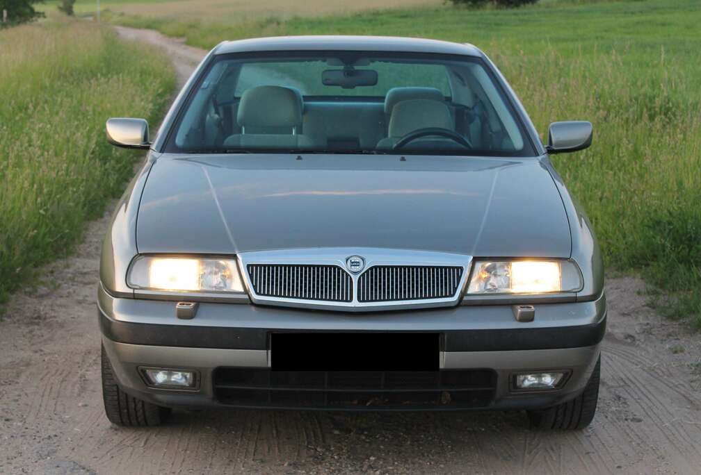 Lancia 2.4i 20v LS
