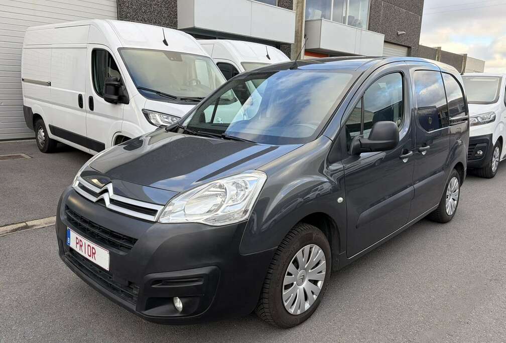 Citroen (€8.669 ex BTW) 1.6 HDI automaat / LIFT