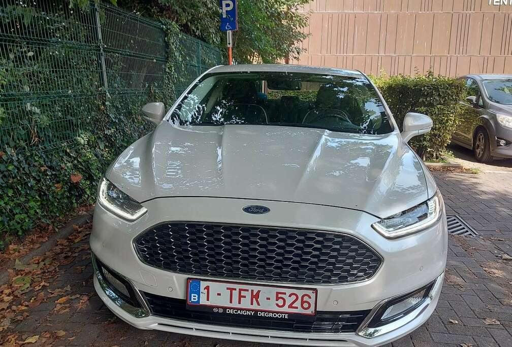 Ford 2.0 Hybrid Start-Stopp CVT Vignale