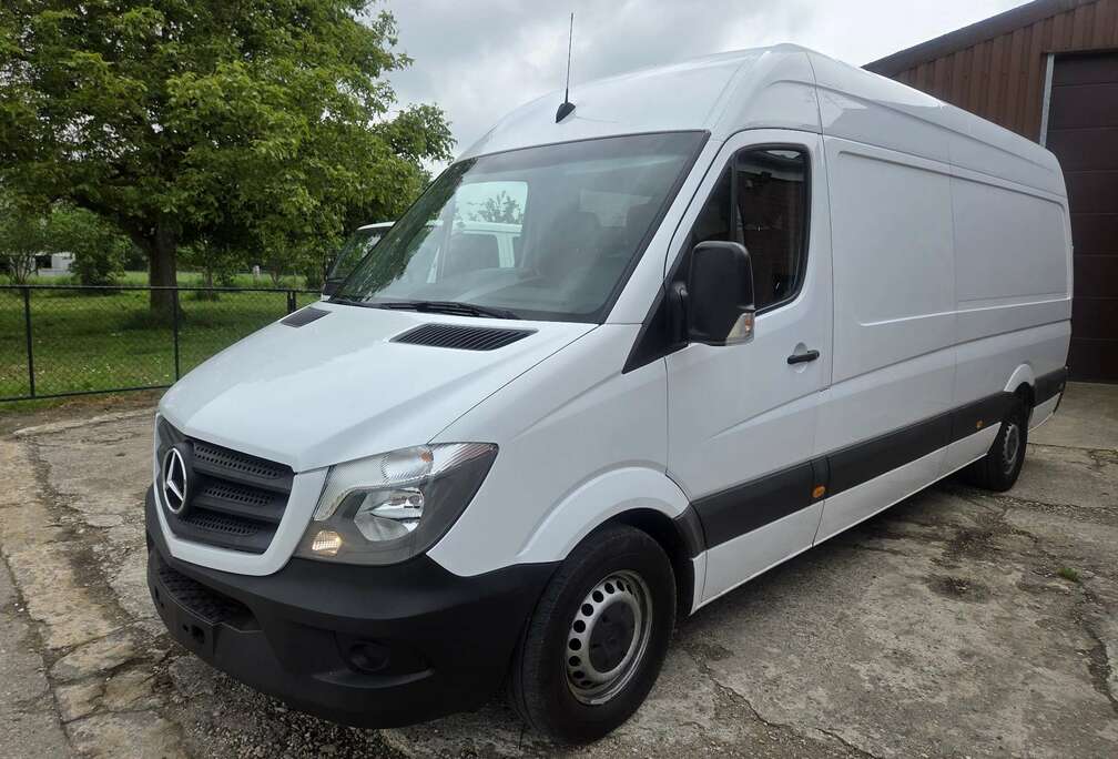 Mercedes-Benz 316 CDI (BlueTec) 906.735 7G-TRONIC Plus