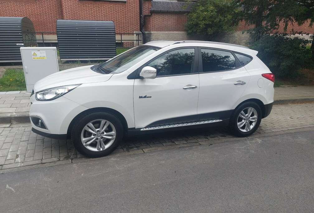 Hyundai 1.6i 2WD Executive