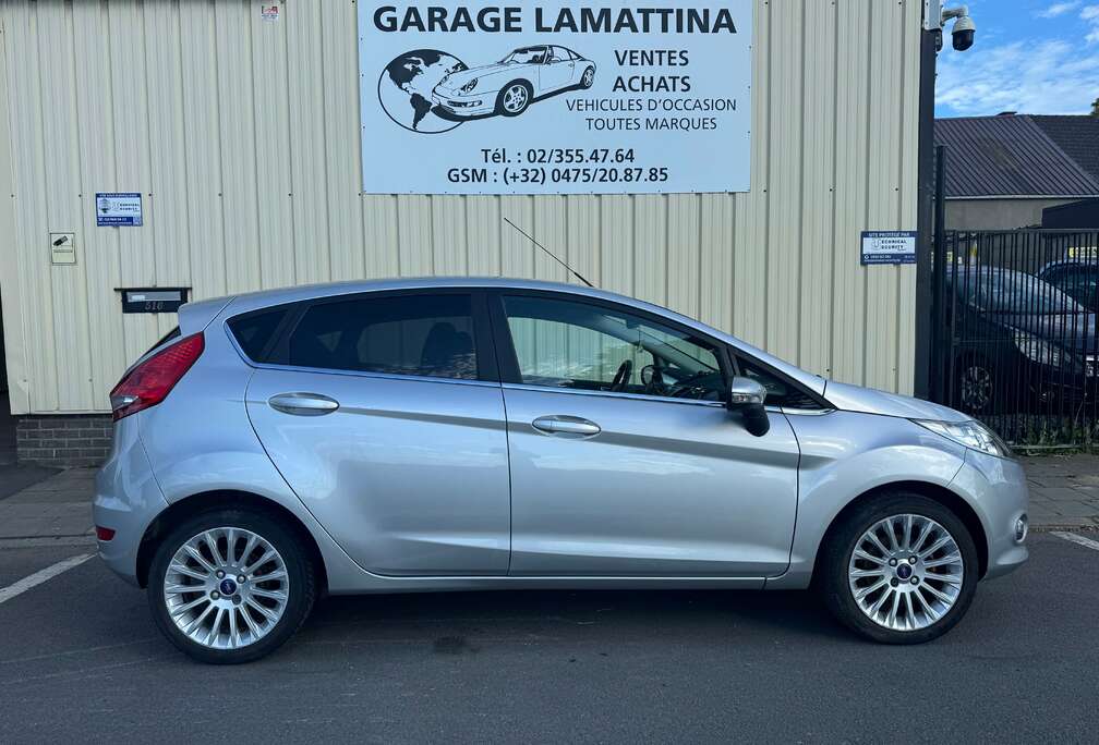 Ford Fiesta 1.25i sport garantie 1 an