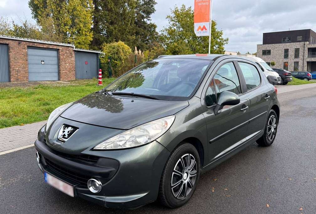 Peugeot 1.6i | Boite Automatique | Prête à Immatriculer