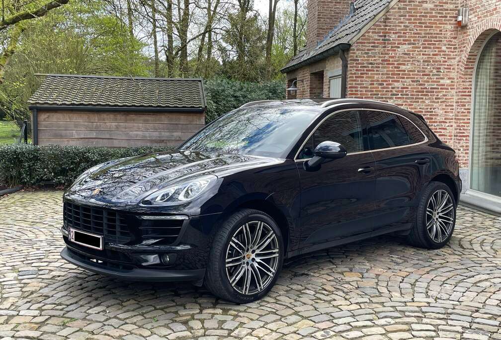 Porsche Macan 2.0 PDK - PANO - elek.trekhaak - 19 inch