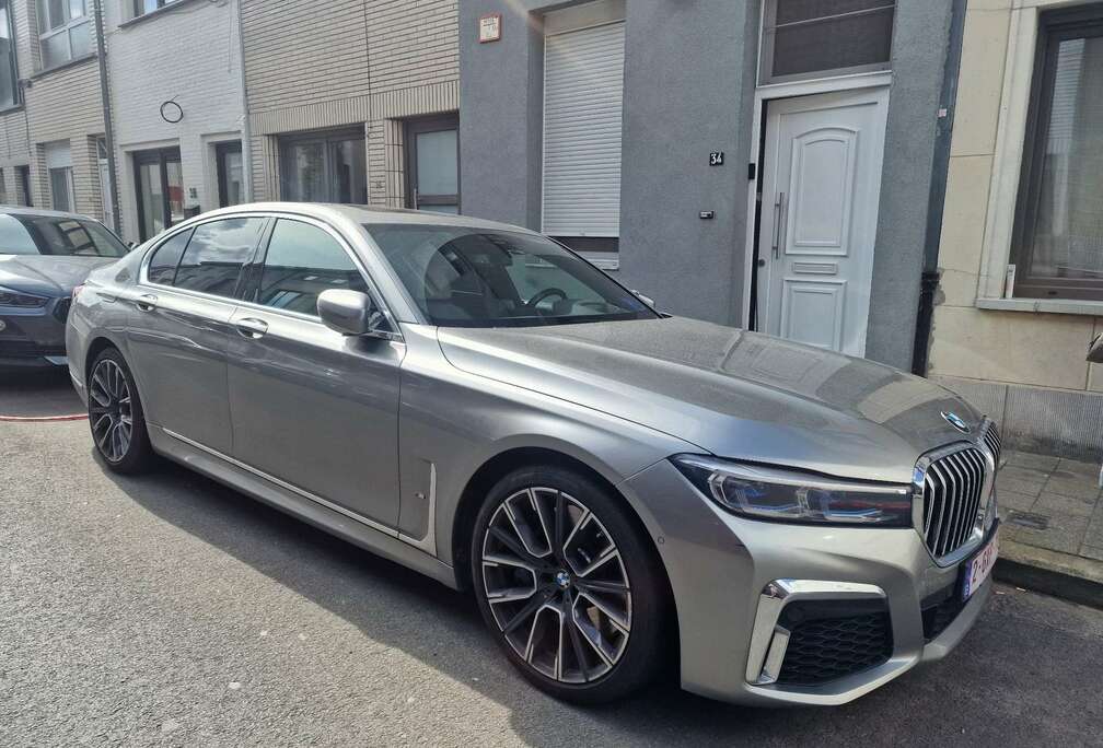 BMW 745e