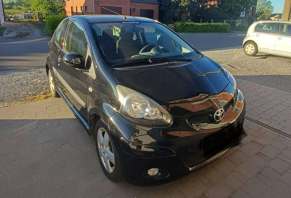 Toyota Aygo 1.0i VVT-i Music
