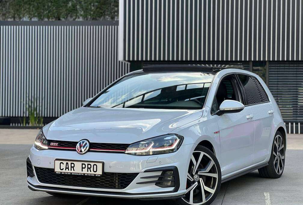 Volkswagen VII / PERFORMANCE / AUTOMATIQUE / TOIT OUVRANT /