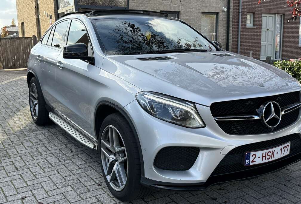 Mercedes-Benz d Coupe 4Matic 9G-TRONIC Exclusive amg pack